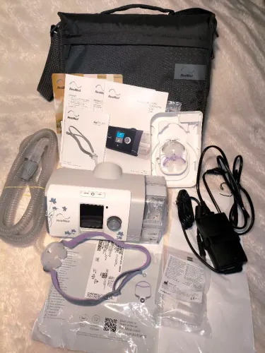 CPAP Resmed Air Sense For Her AirFit P10 - Estado de Novo