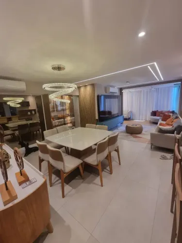 APARTAMENTO MOBILIADO EM CAMBOINHAS/ PÉ NA AREIA