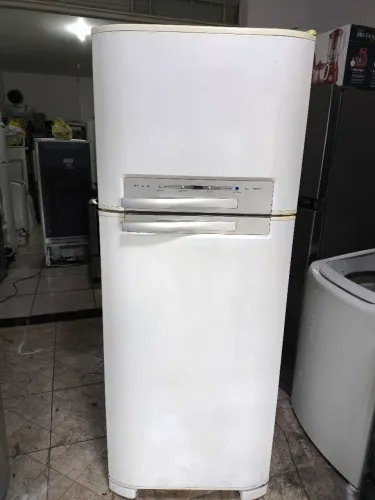 Geladeira Electrolux FROST FREE na promoção 999,00