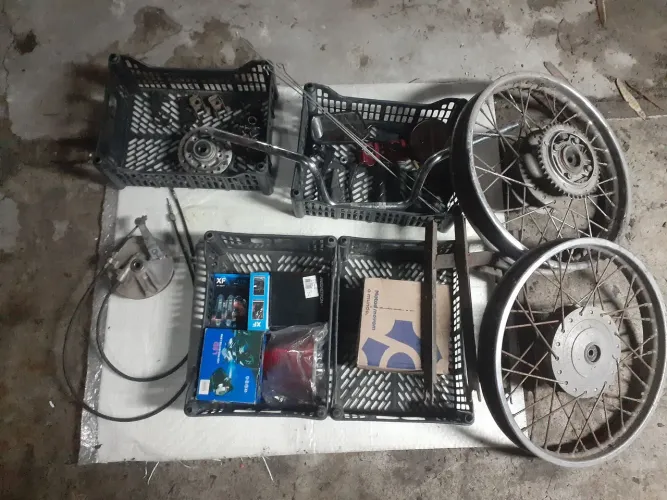 Peças usadas de moto - Modelo Fan 125/150 - 2009 a 2013