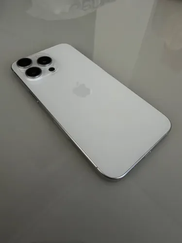 iPhone 15 Pro Max 256gb (ótimo estado) 86% bateria