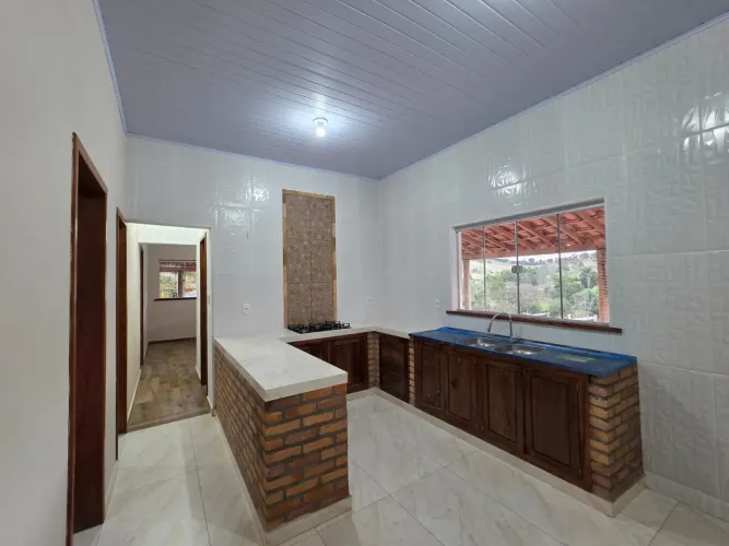 Disponível Excelente Casa Nova em Conselheiro Lafaiete