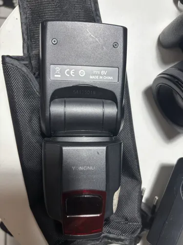 Cânon Sl2, flash e lente 50mm