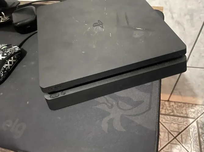 PS4 500GB Completo + Controle + Metal Gear Solid V + Cabos
