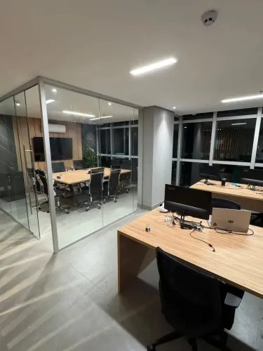 Sala/Conjunto para aluguel possui 60 metros quadrados em Vale do Sereno - Nova Lima - Mina