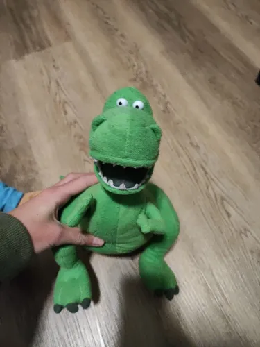 Pelúcia de dinossauro do toy story original da Disney e pluto de mikei mouse
