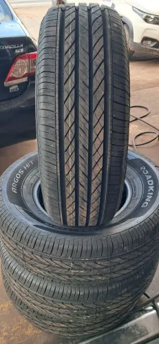 Pneus 265 70 16