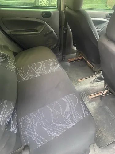 Ford Fiesta Street/ Action 1.0 8V 5P 2004