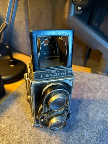 Câmera Flexaret Antiga - RARIDADE (decorativa)