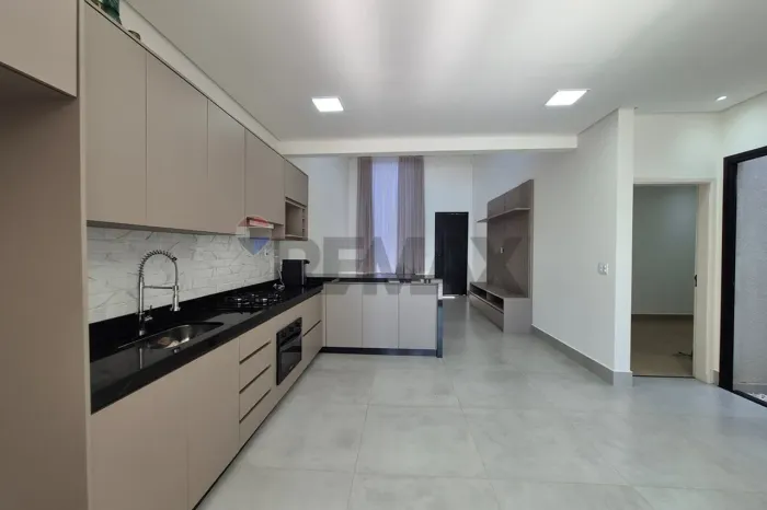 Casa á venda 3 quartos (3 suites), Condomínio Terras da Estancia em Paulínia/SP