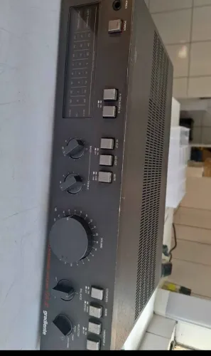 Amplificador Gradiente IA2 