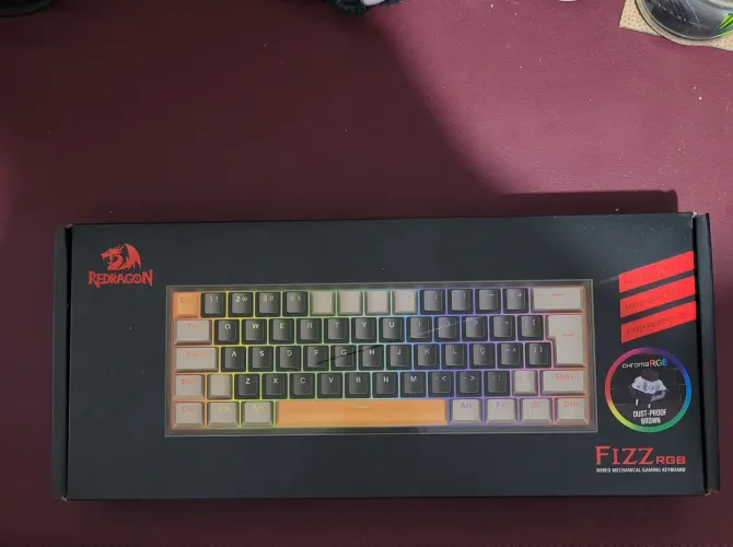 Teclado Mecânico Redragon Fizz RGB - Novo, Lacrado!