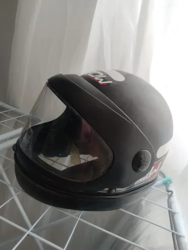 Capacete GOW