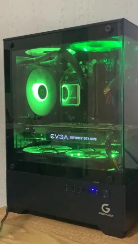 PC GAMER RYZEN 7 2700 GTX 1070 8Gb