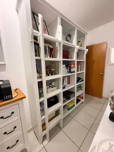 Estante de Livros Tok Stok
