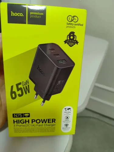 Carregador hoco 65W
