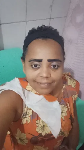 Folguista de cozinheira, passadeira, folguista de babá 