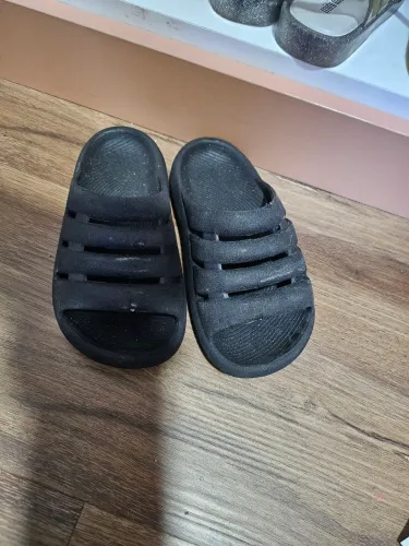 Croc Preto 25/26