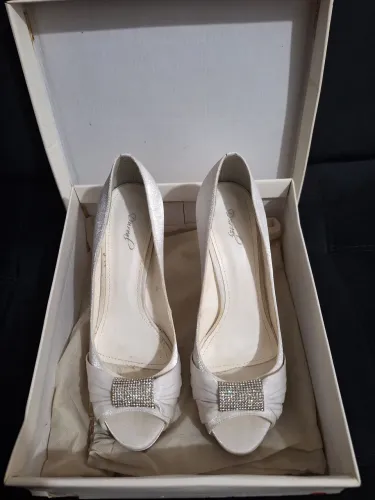 Scarpin Branco 
