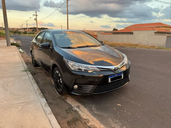 Toyota Corolla GLI 1.8 Flex 16V Aut. 2018
