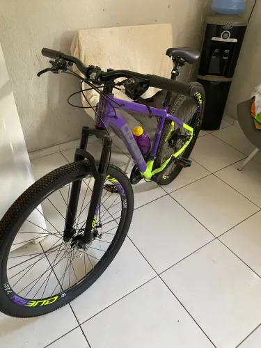 Bicicleta nova