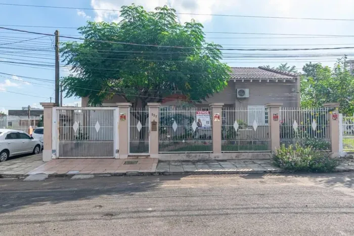 Casa dos Sonhos em Vila Eunice Nova, Cachoeirinha!