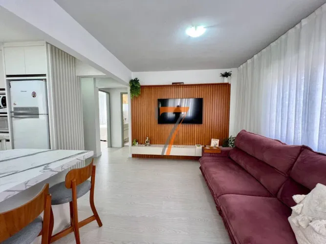 Apartamento com 2 dormitórios à venda, 65 m² por R$ 730.000 - Centro - Itapema/SC
