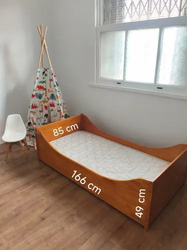 Cama Infantil em Madeira TokStok