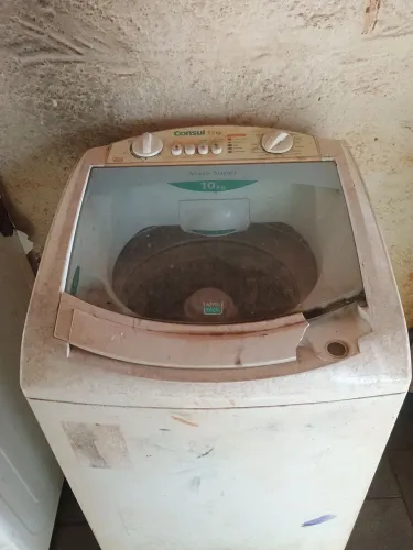 Vende-se duas máquinas com defeito retirar peça
