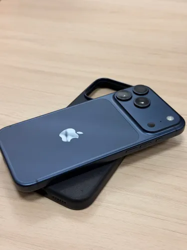 Vendo iPhone 17 Pro Max 256 GB Azul
