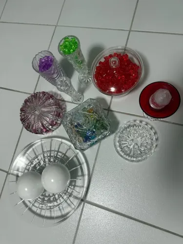 Vende-se 11 lindas peças para decoração e uso