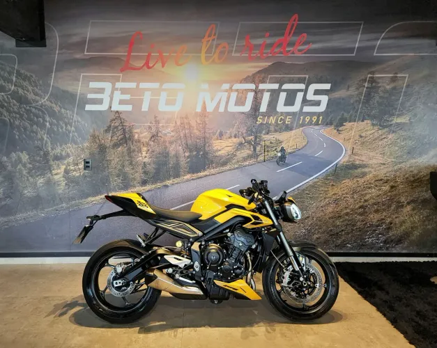 STREET TRIPLE 765 RS