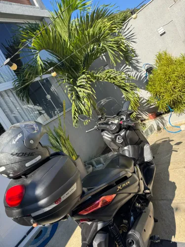 Yamaha XMAX ABS 2020/2021 - Impecável! Apenas 21.400 km | Moto de Garagem
