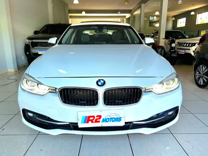 BMW 320I A Modern/sport TB 2.0/a.flex 16V 4P 2017