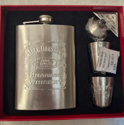 Cantil de Bolso em Aço Inox Jack Daniel's