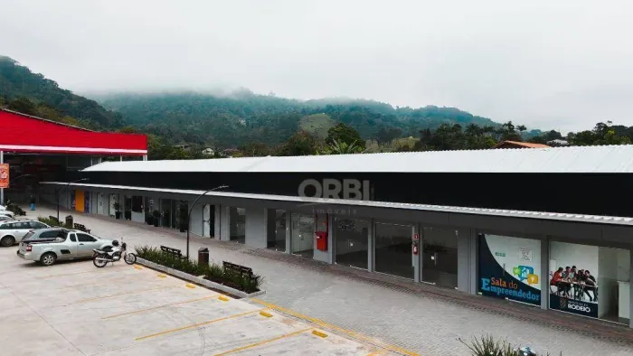Loja para alugar, 71 m² por R$ 2.090,00/mês - Rodeio 32 - Rodeio/SC