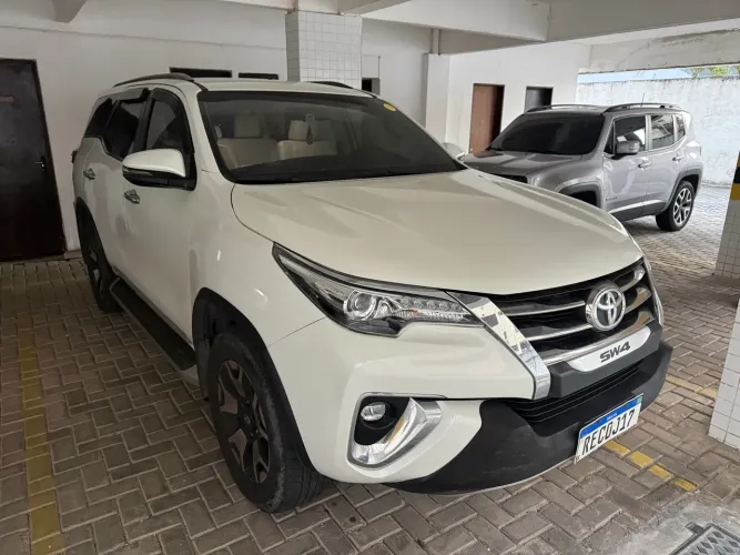 Toyota Hilux SW4 SRX Diamo. 4X4 2.8 TB DIE AUT 2020