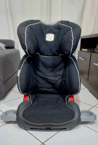 Cadeira para carro - 15 a 36Kg (2 em 1: cadeira e assento) - marca Britax