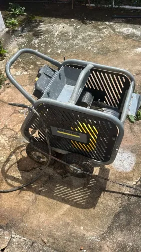 LAVADORA KARCHER D 10/25 ALTA PRESSAO