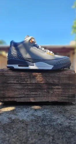 Tênis Air Jordan 3 Retro Cool Grey 39 BR Usado Original