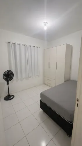 Quarto disponível para temporada (Augusto Franco)