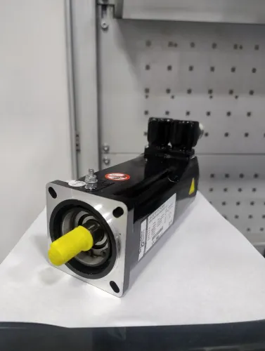 SERVO MOTOR SH30701P12F2000
