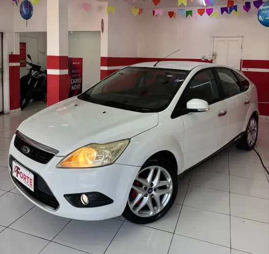 Ford Focus 1.6 S/se/se Plus Flex 8v/16v 5P 2011