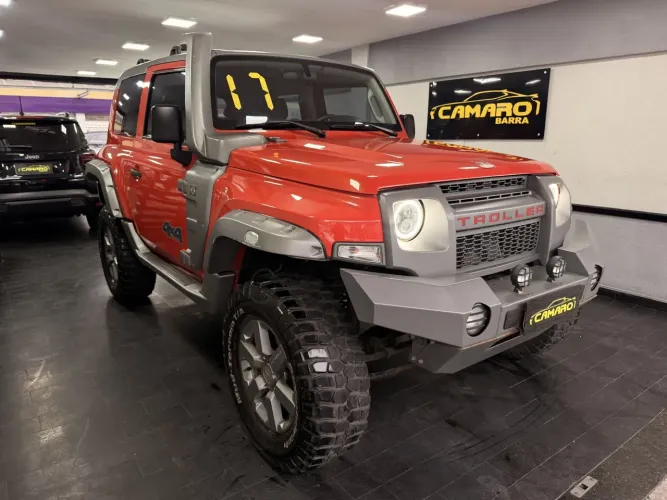 Troller T-4 XLT 3.2 2017