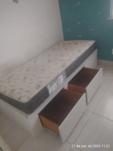 Cama solteiro 