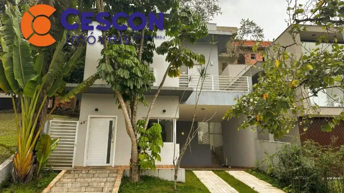 Venda de Casa em Condomínio na Aldeia da Serra: 3 quartos, 1 suíte, 2 salas, 3 banheiros, 