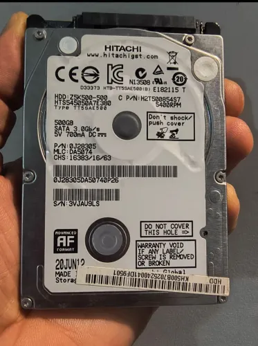 HD SATA 3.0GB/s de 500GB e 5400RPM,marca HITACHI