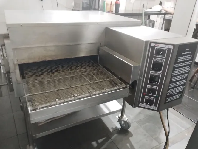 Máquinas para pizzaria