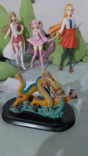 Lote bonecos de anime