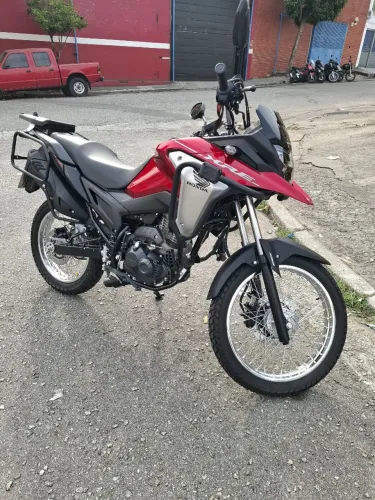 Honda XRE 190 ABS Flex 2025/2026 - Estado de Nova, Revisões na Honda e Acessórios